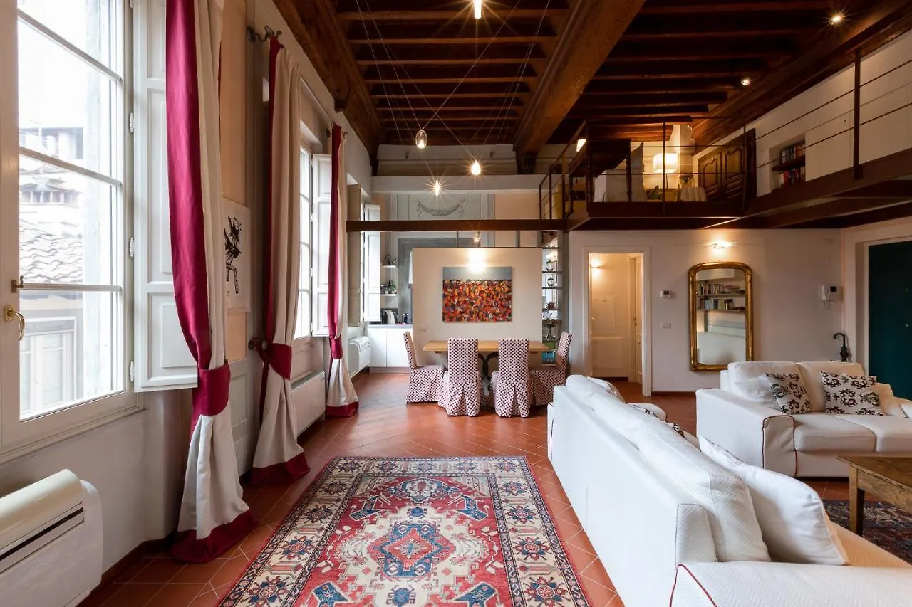 Palazzo Orsucci Apartment Lucca